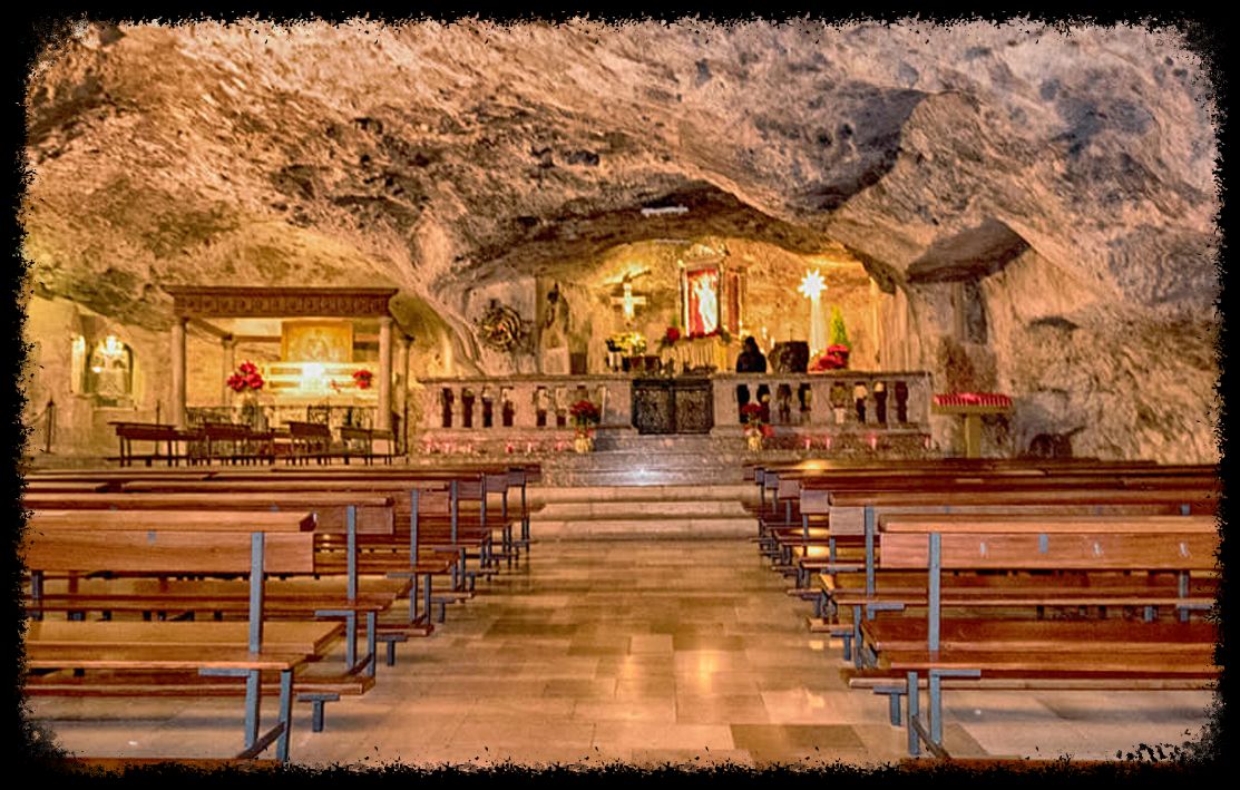 L’impronta di San Michele Arcangelo – MysteriousTour.it